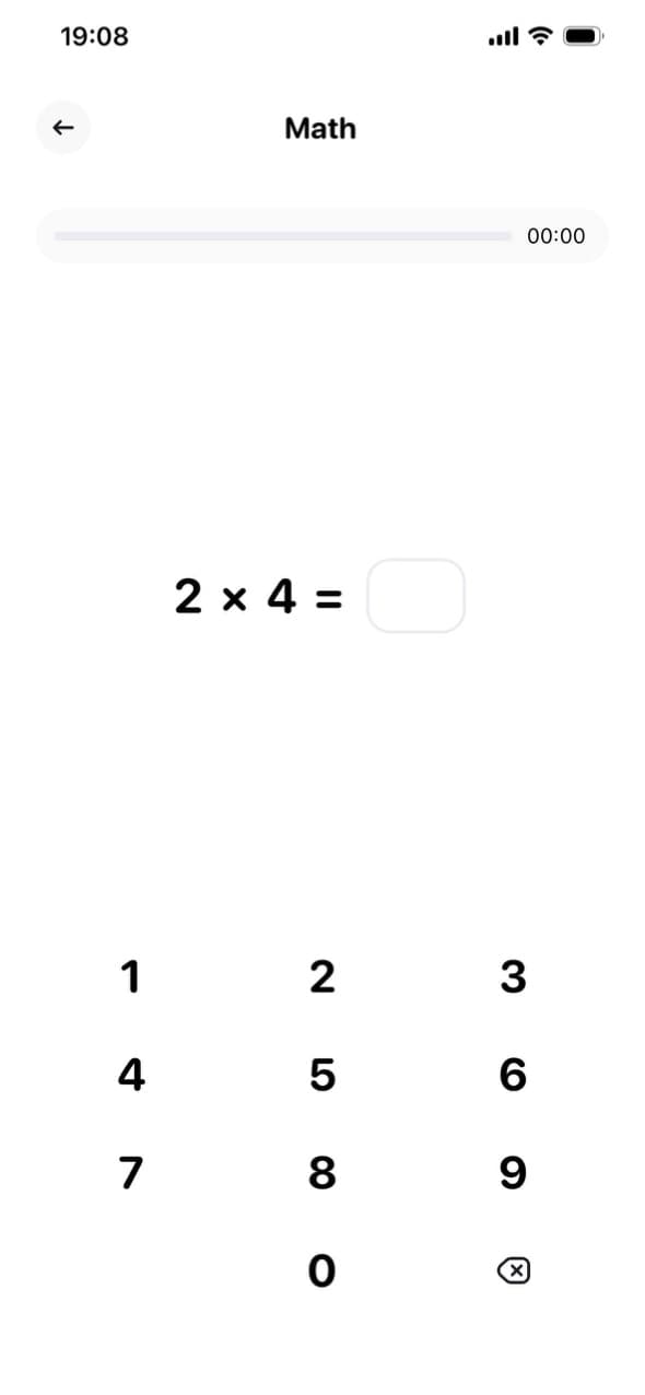 Memo Math game with an arithmetic question and a number keypad